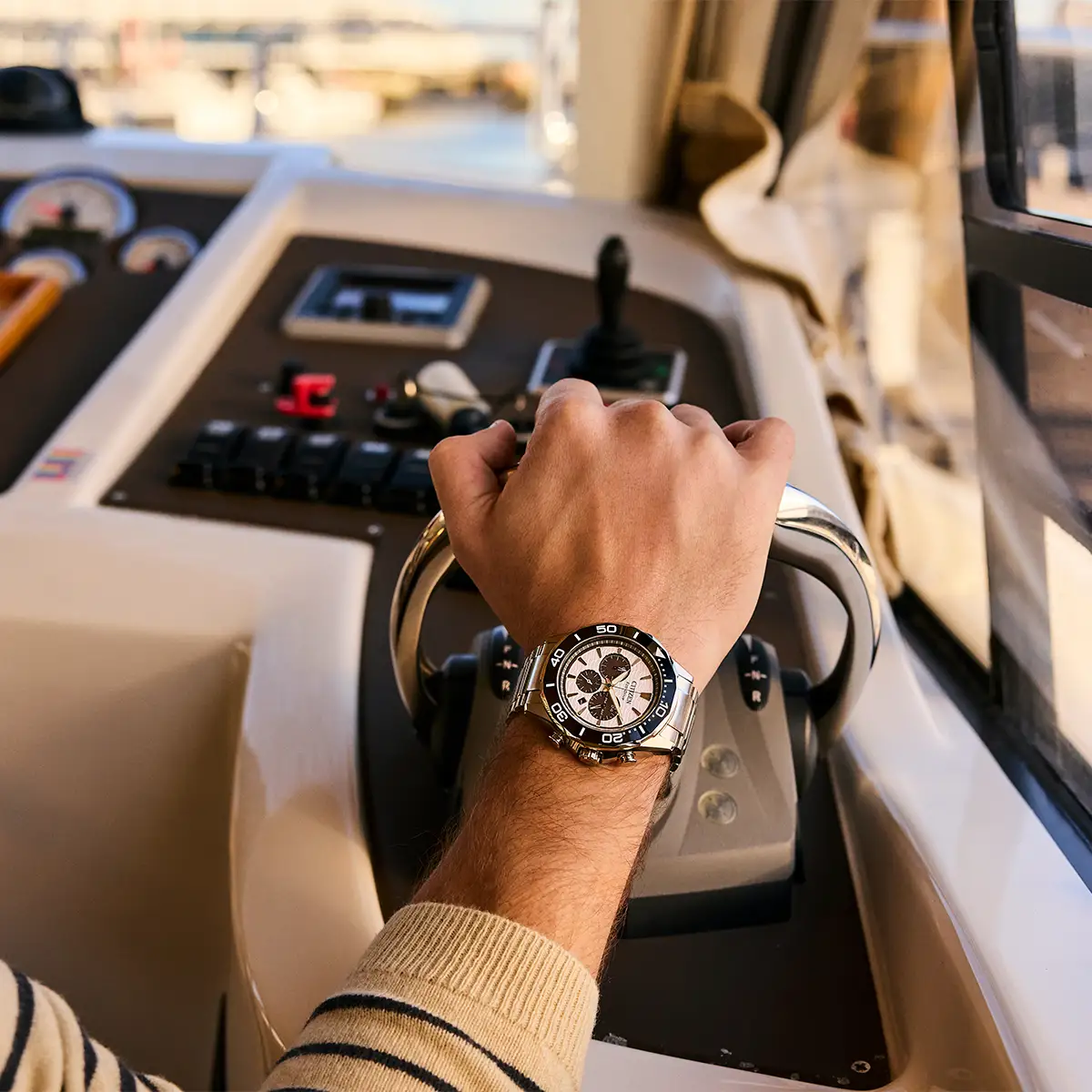 Citizen Gents Endeavour Chrono Watch CA4730-59A - Image 3